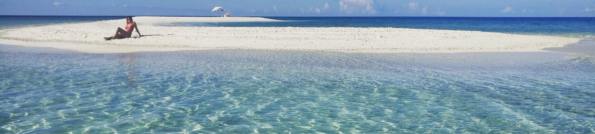 Sandbank con sombrilla
